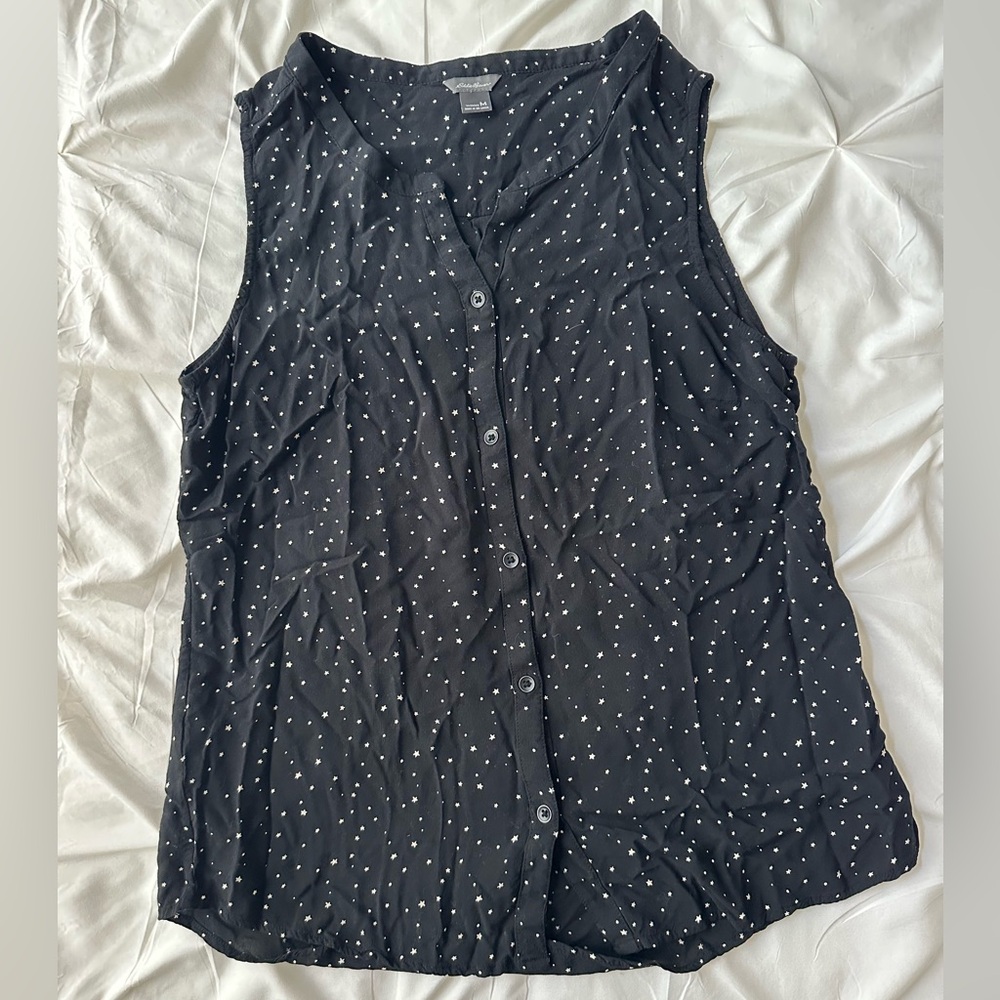 Eddie Bauer Black Sleeveless Button Down Shirt with Mandarin Collar